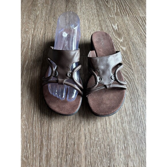 Aerosole Slide Wedge Sandals size 9W 1.5" Heel Brown Texpressions Faux Leather - Picture 1 of 6